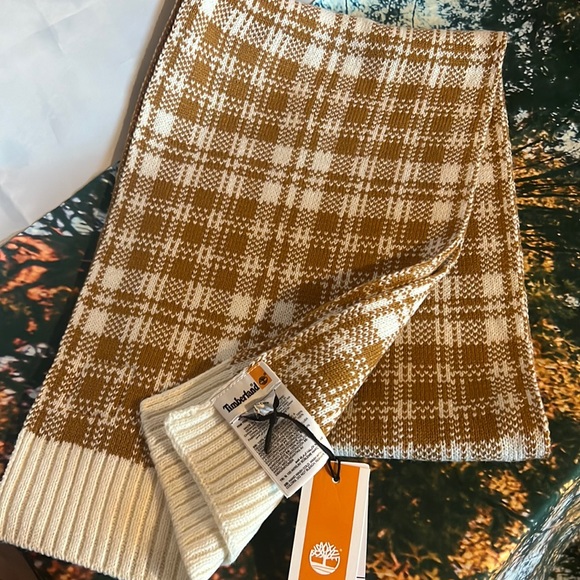 Timberland Plaid Check Classic winter Scarf NWT - Picture 2 of 4